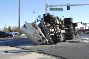 Why Commercial Vehicle Accidents are More Complicated